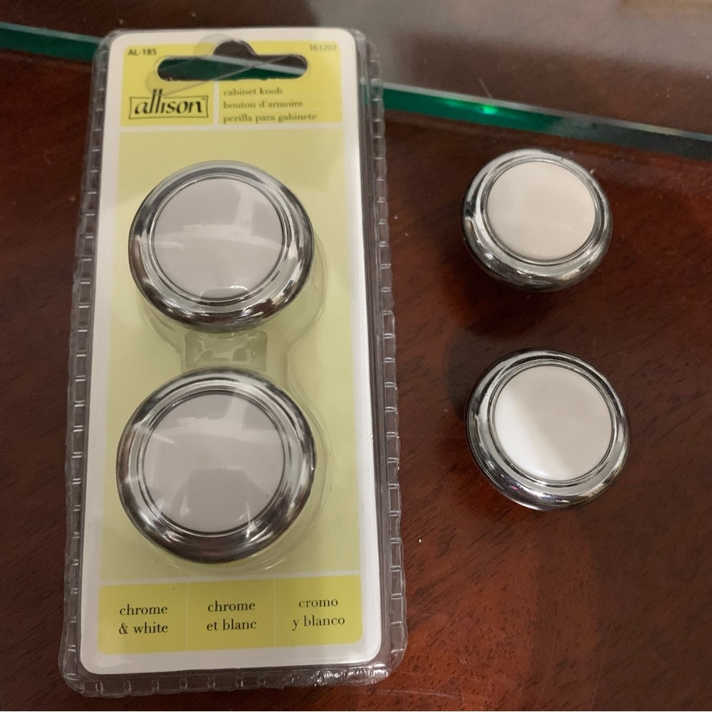 Set of 4 Allison Drawer Pulls